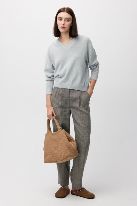 Pulover albastru deschis din bumbac și in cu decolteu în V