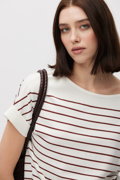 Bluză albă cu dungi maro