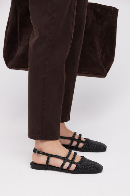 Pantofi slingback negri din piele împletită