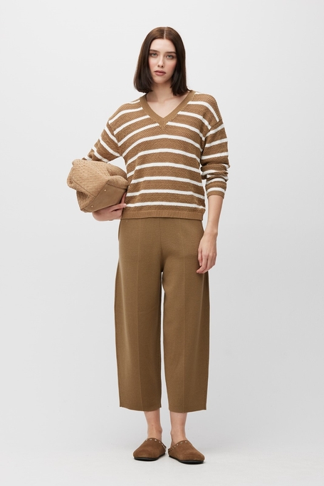 Pantaloni culotte din tricot