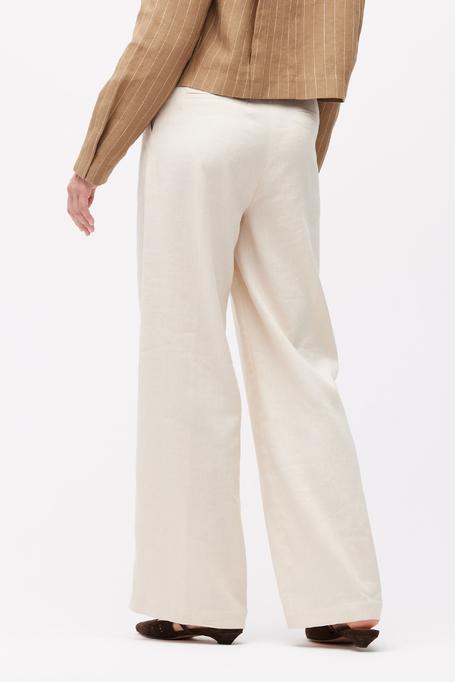 Pantaloni bej largi cu in - Patrizia Aryton Pantaloni bej largi cu in - Patrizia Aryton