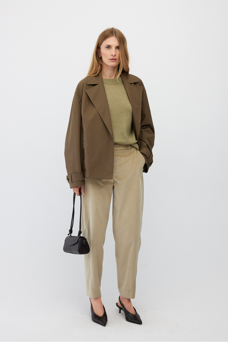 Pantaloni barrel din catifea reiată bej - Patrizia Aryton Pantaloni barrel din catifea reiată bej - Patrizia Aryton