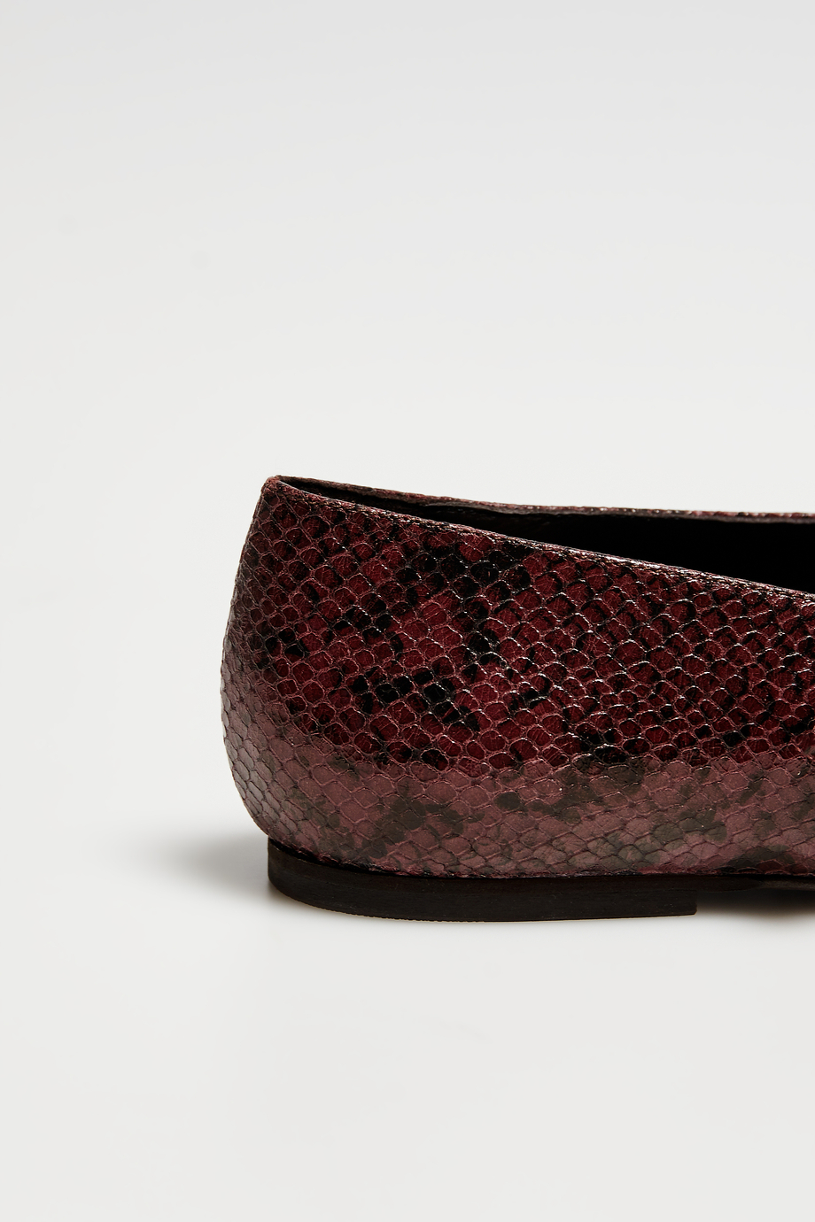 Balerini din piele cu model reptilă Balerini din piele cu model reptilă