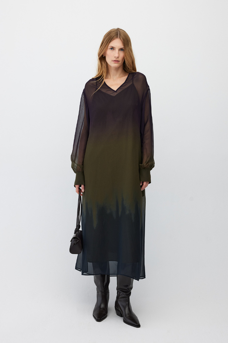 Rochie din mãtase cu imprimeu