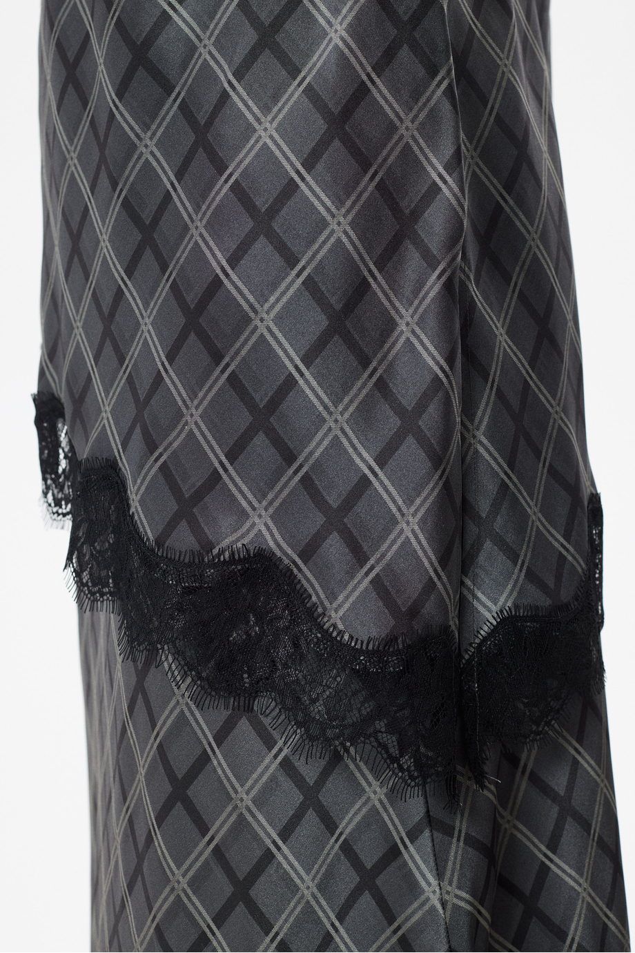 Sus asimetric din mătase în carouri Sus asimetric din mătase în carouri