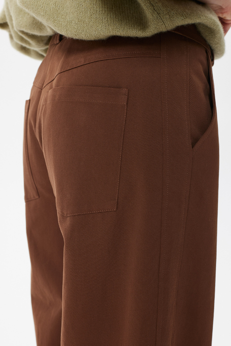 Pantaloni butoi din bumbac maro Pantaloni butoi din bumbac maro