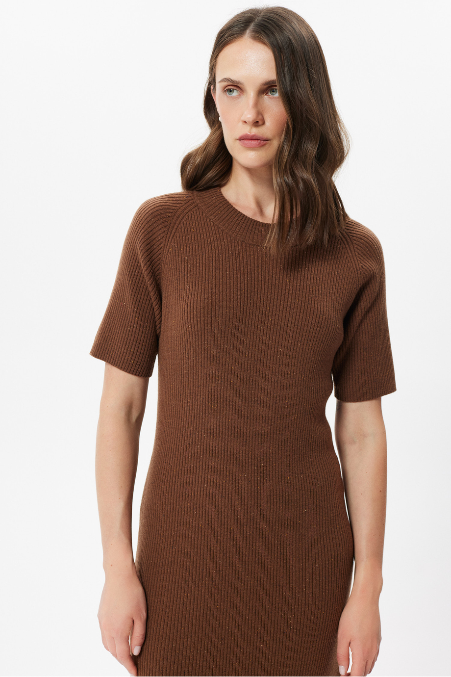 Rochie midi maro din lână merinos Rochie midi maro din lână merinos