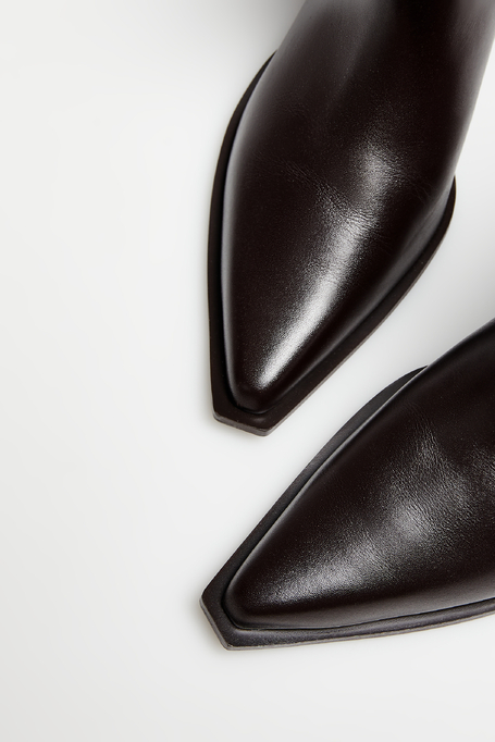 Botine ciocolatii din piele Botine ciocolatii din piele