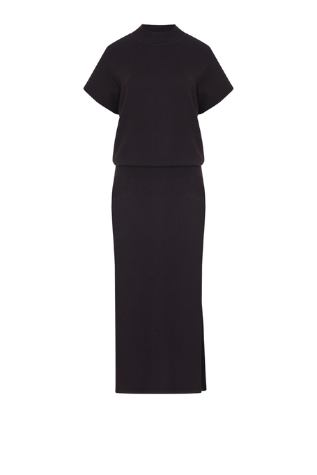 Rochie din lână de culoarea vinetei cu guler înalt Rochie din lână de culoarea vinetei cu guler înalt