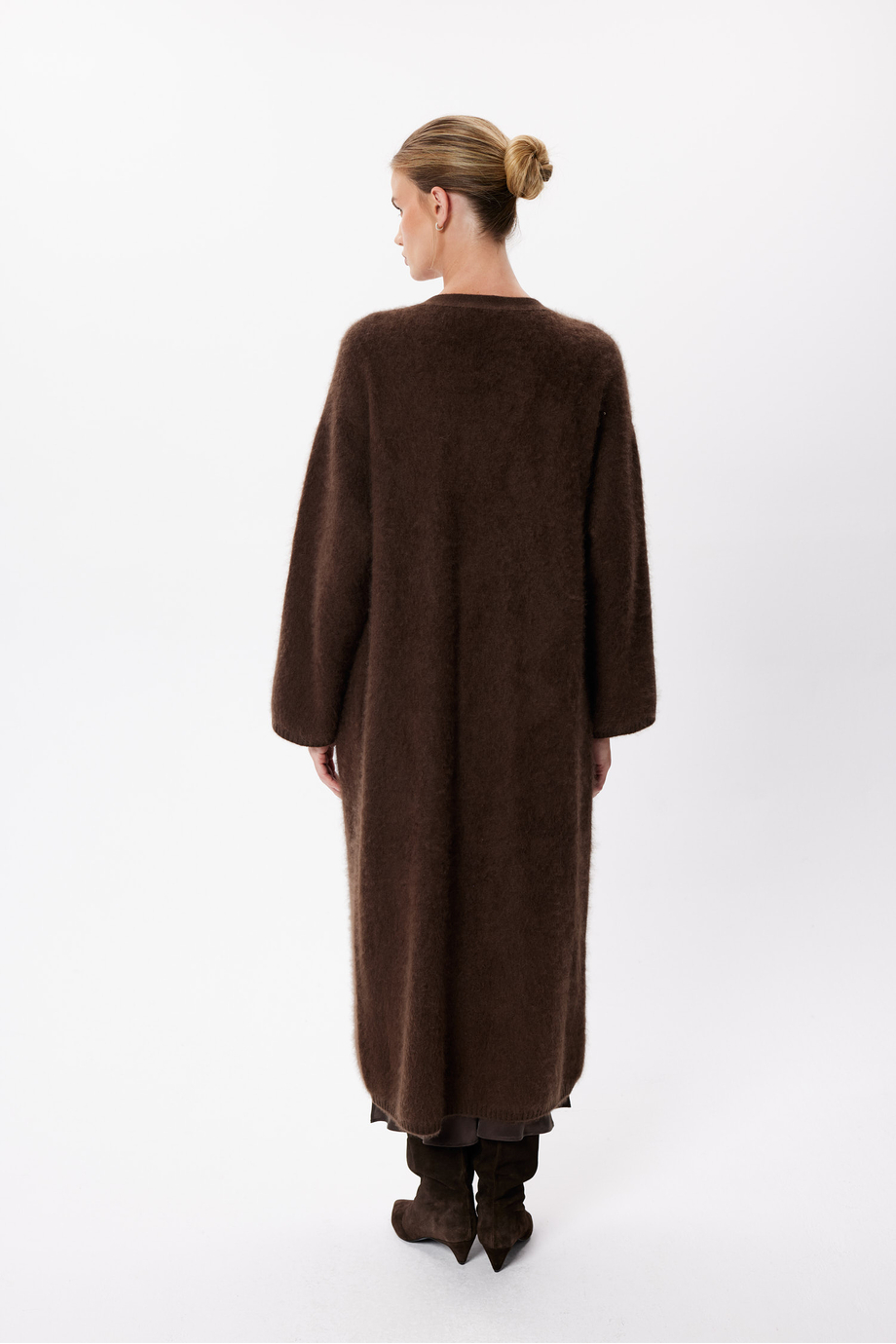 Cardigan ciocolatiu din lână merinos și cașmir Cardigan ciocolatiu din lână merinos și cașmir