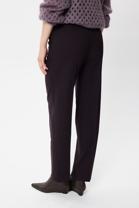Pantaloni aubergine pentru costum din lână virgină