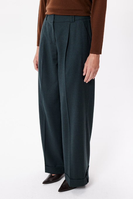 Pantaloni largi verde smarald din lână virgină Pantaloni largi verde smarald din lână virgină