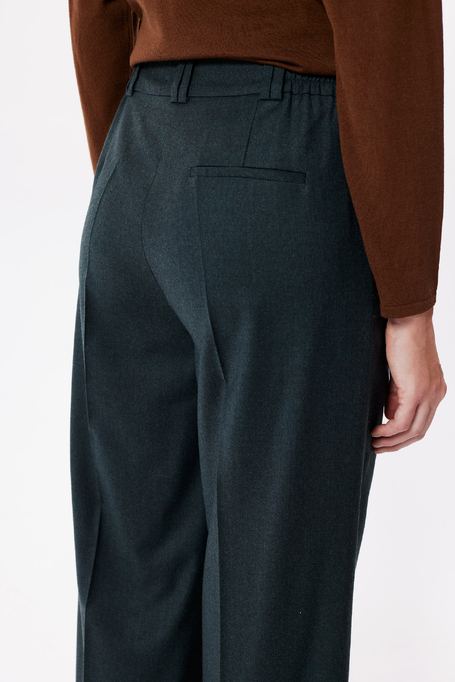 Pantaloni largi verde smarald din lână virgină Pantaloni largi verde smarald din lână virgină
