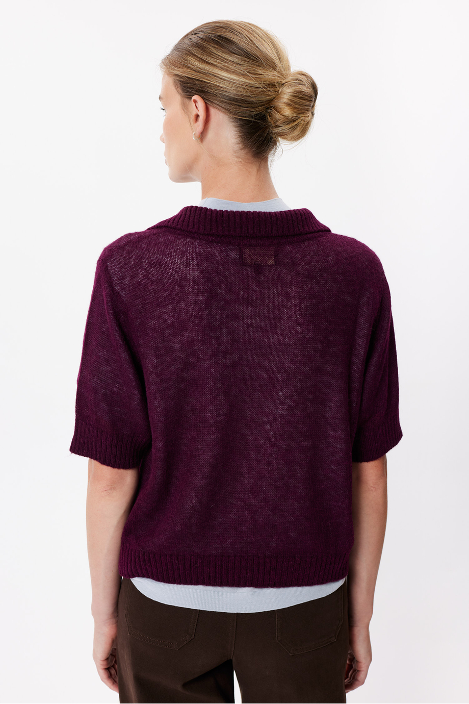 Pulover polo de culoarea vinetei, cu lână de alpaca Pulover polo de culoarea vinetei, cu lână de alpaca