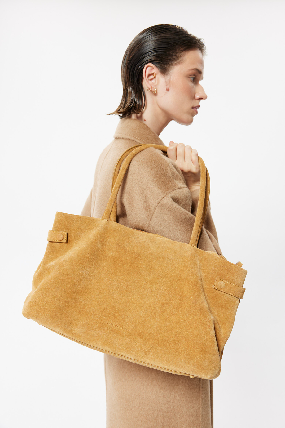 Geantă shopper camel din piele întoarsă Geantă shopper camel din piele întoarsă